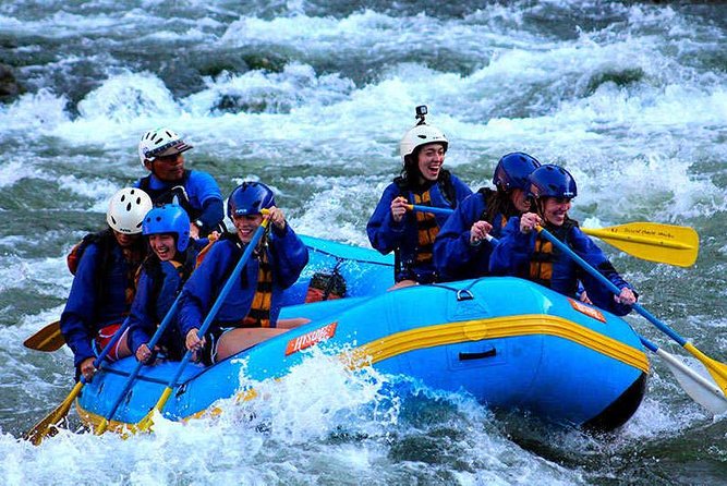 07 Day: Inca Jungle Adventure with Mountain Bike, Rafting, Zipline & Trek - Machu Picchu day: bus timing, guided circuits, and optional peak views