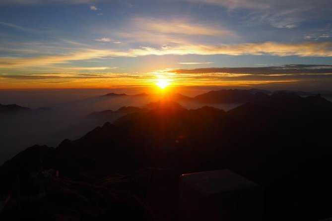 1 day Fansipan Trekking - Reaching the top: what the final climb is really like