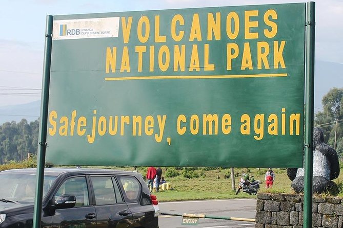 1 Day Gorilla Trekking Rwanda - The Volcanoes National Park Briefing and Registration Moment