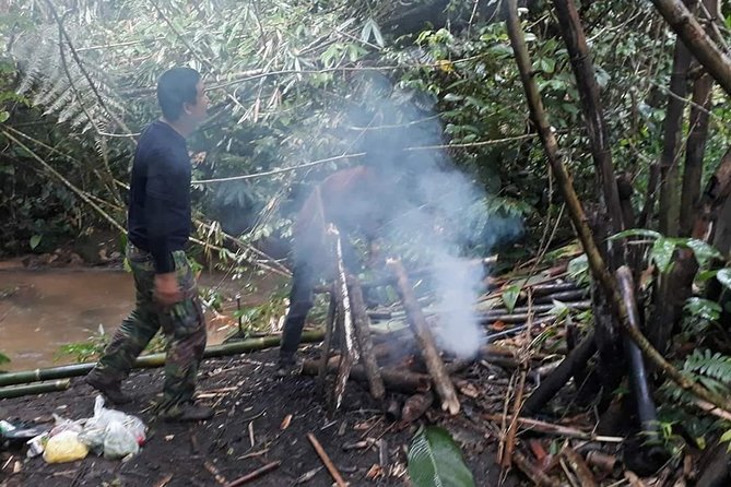 1 Day Trekking Group Tour With Bamboo Cooking / Chiang Rai - Guides (James, Watt, Sam, Tee) and the Dogs on the Route