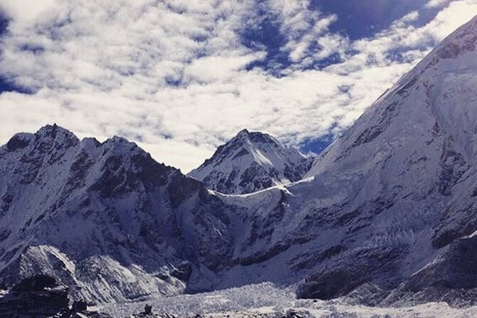12 Days Everest Base Camp Trek - Gorakshep to Everest Base Camp: the day the trek turns real