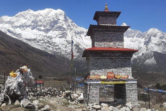 16 Day Private Manaslu Circuit Trekking - Why Manaslu feels quieter than the Everest/Annapurna crowds