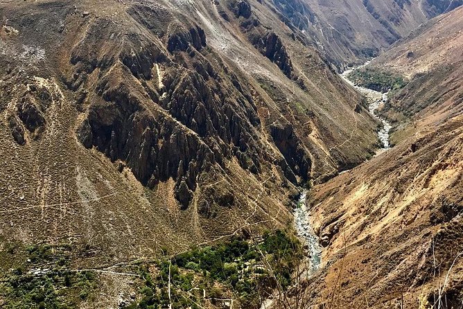 2 Day 1 Night Trek / Colca Canyon - Hot Springs Chacapi and Chivay lunch option