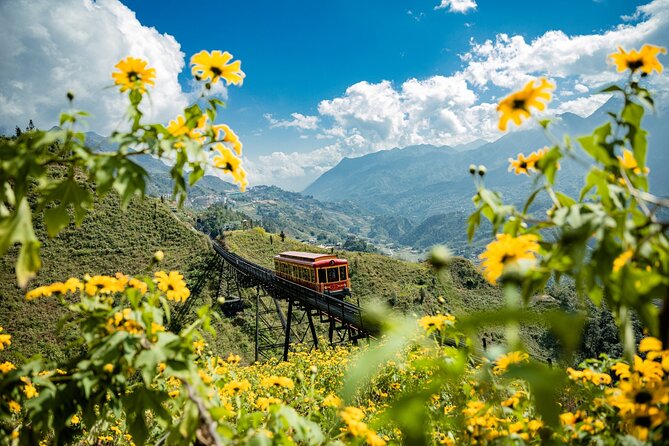 2-day Sapa Trekking & Fansipan Cable Car & Bus from Hanoi - Overnight in Sapa: Hotel Comfort vs Homestay Flavor