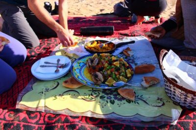 2-day trek - In the footsteps of beetles - Day 1: From M’Hamid Toward Bertham Dunes and a Fire-Vigil Night