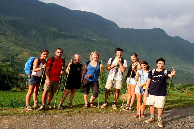 2 days AMAZING trekking Sapa from Hanoi with various options - Guides, group size, and how the hiking is supported