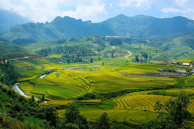 2 days authentic trekking tour in Sapa ( Homestay - Less touristy ) - Who should book this Sapa trek (and who might want a lighter option)