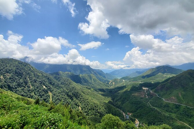 2-Days Sapa Trekking and Overnight in Tavan Village - Check-In and Sunset Time: Sleeping in a Dzay Family Home Setting
