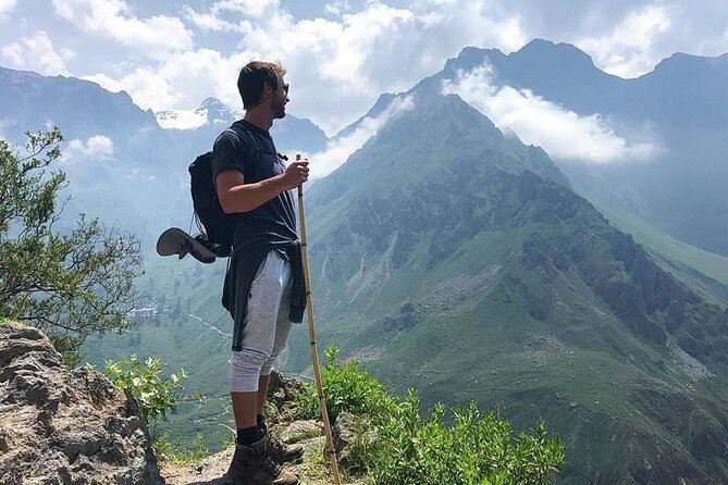 3-Day Colca Canyon trek with Professional Guide - Day 1: Mirador Cruz del Condor and a steep first descent