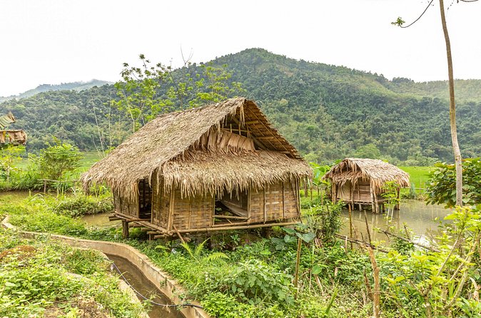 3 Days Pu Luong Off-road Trekking Best for Mountain Lovers - Food, stilt-house comfort, and the small extras that make it feel complete