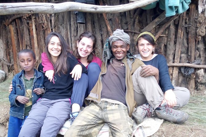 3-days Scheduled Lalibela Churches & Abune Yosef Trekking - Day 3: downhill to Lalibela, then UNESCO churches including St. George
