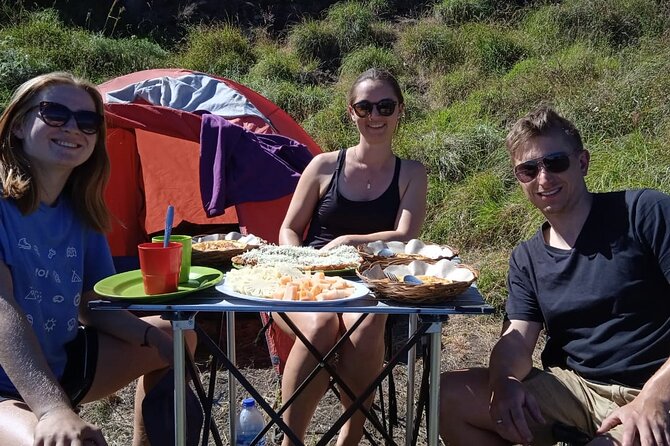 3D 2N Mount Rinjani Trekking Tour To Summit And Lake - Day 2 logistics: a cold start, summit time, then camp rhythm