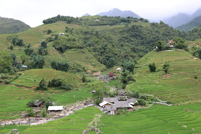 3D2N Sapa Trekking, Fansipan Legend Cable Car Ride - Fansipan Legend cable car: plan your ticket decision up front