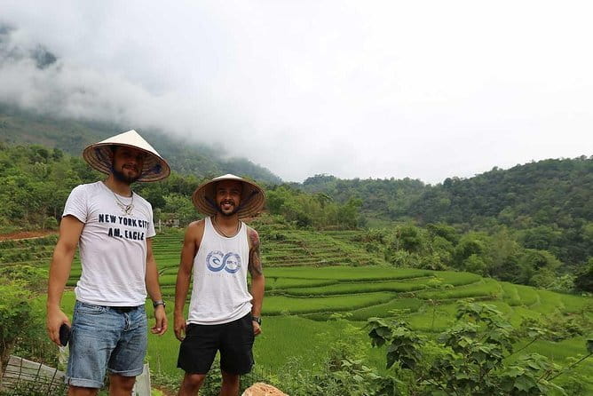3Day Kayak & Trek to Ha Long Bay and Tamcoc (the 2nd day private) - Switching coasts: from the bay to Tam Coc in one smooth push