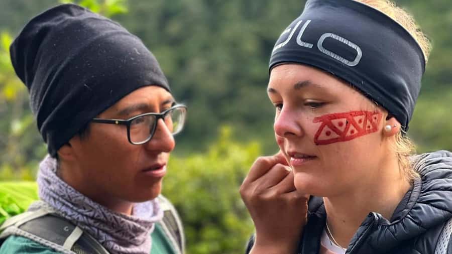 4 days/3 nights: Inka Jungle Trek to Machu Picchu - Day 2: Urubamba River walking, preserved Inca roads, and Cocalmayo hot springs