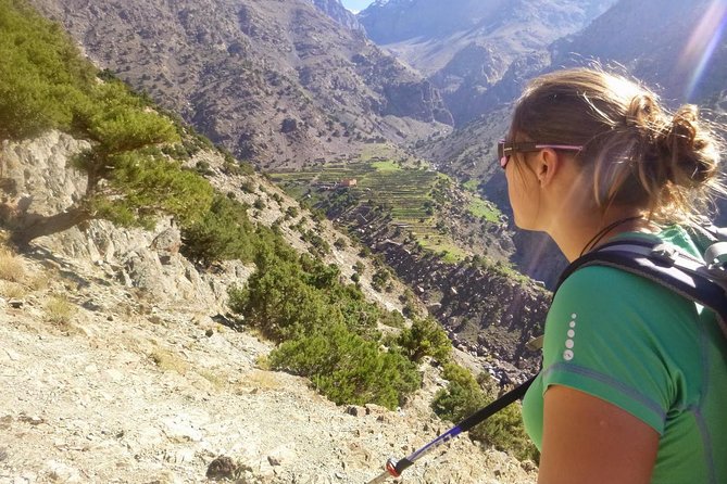 4 hours trekking in the Atlas mountains from Marrakech - Lunch with a Berber family (or guest house) and a slower pace break