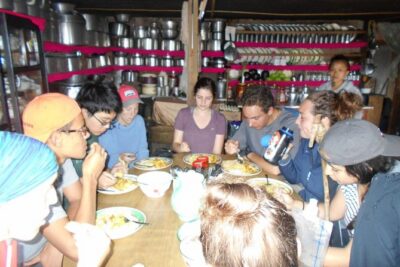 5-Days Singalila Ridge Trek in Darjeeling - Day 1 Dhotrey and Maneybhanjyang: Starting Strong Without Guesswork