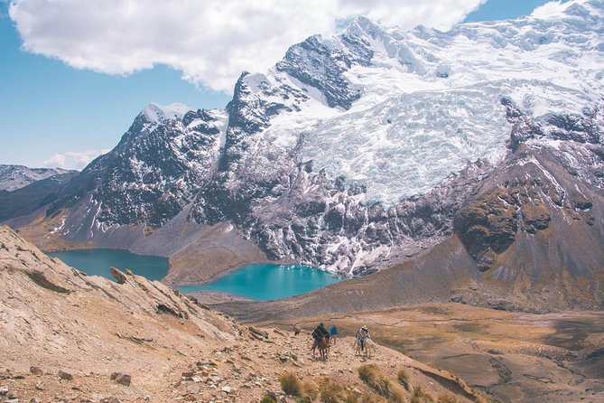 6 day Rainbow Mountain x Ausangate Trek - FlashpackerConnect - Day 6: Rainbow Mountain sunrise, Red Valley, then back to Cusco