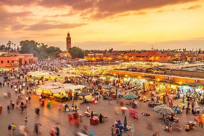 7 Days Luxury Desert Tour From Casablanca to Marrakech via fez -Camel trekking - Day 3 to Merzouga (Erg Chebbi): Middle Atlas stops and a real desert arrival