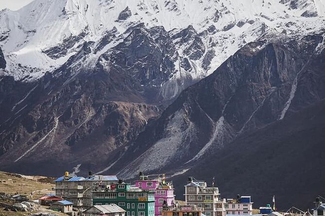 8 Days Tour in Langtang Valley Trek - Kyanjin Gompa at 3,870 m: monastery calm and strong views