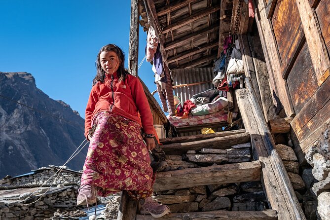 8 Days Tour in Langtang Valley Trek - Day-by-day walking: from Lama Hotel to Phakding through park scenery