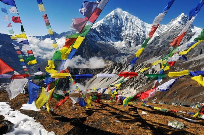 9 Days LANGTANG VALLEY TREKKING IN NEPAL - Kyanjin Ri: The Big Climb and the Serious View