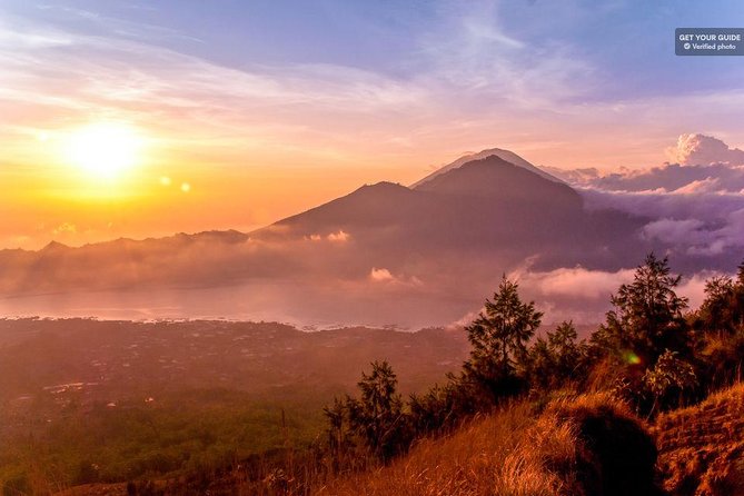 Amazing Mount Batur Sunrise Trekking and Hot Spring - Shared Group, Maximum 15 People: Good Size for a Sunrise Mission