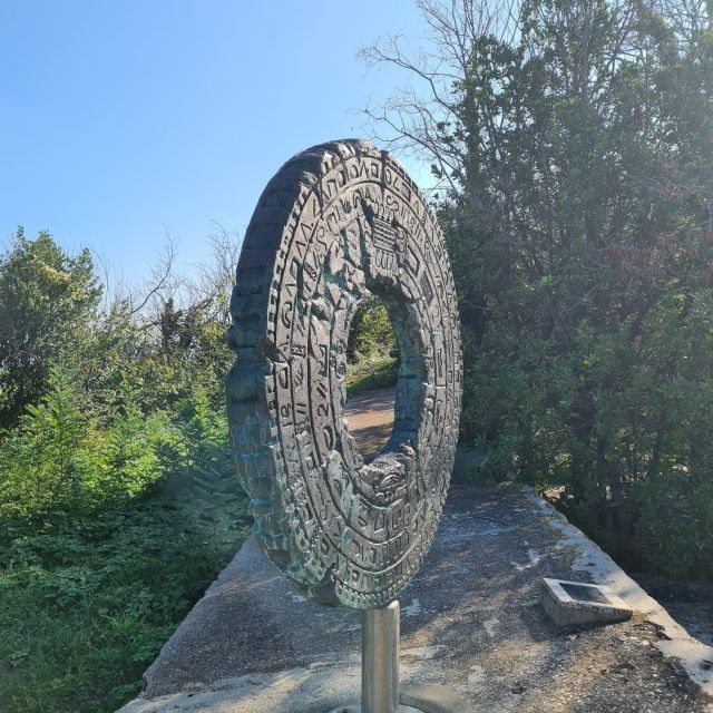 Ancona: Urban Trek Tour with Wine and Food Tasting - Finding the meeting point and getting your bearings fast