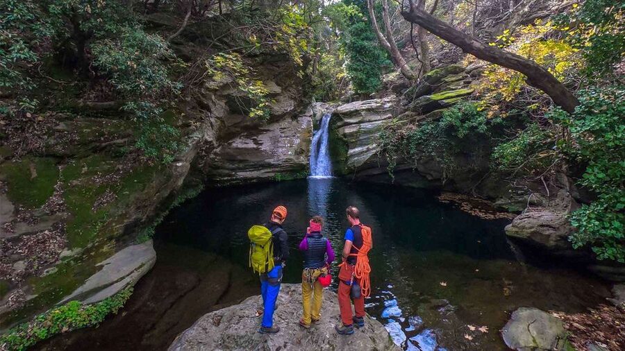 Andros: Achla River Trekking to the Waterfall - From the meeting point to the Achla River entrance