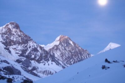 Annapurna Circuit Short Trek - Tea Houses and Three Meals a Day: The Daily Rhythm