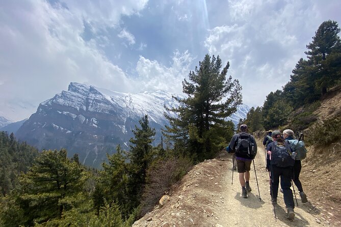 Annapurna Circuit Trek with Tilicho Lake (16 Days) - Getting started in Kathmandu and the ride to Dharapani