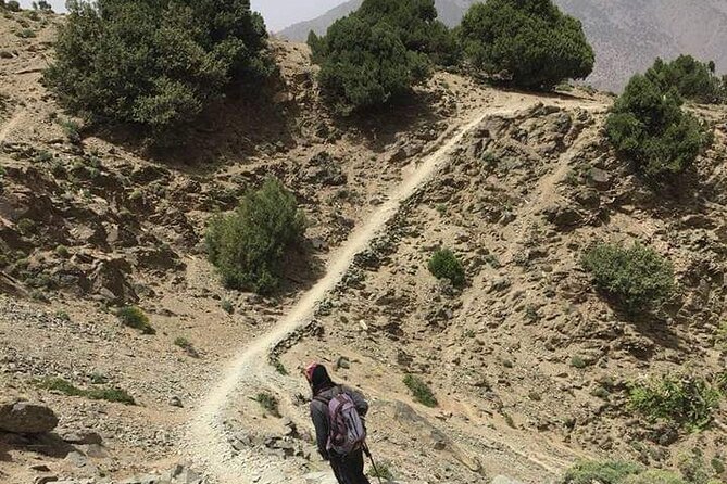 Atlas Mountains, Two Valleys & Berber villages 2 days trek - Day 1: uphill to Tizi n’ Tamatert (2300m) and onward to Imnane Valley