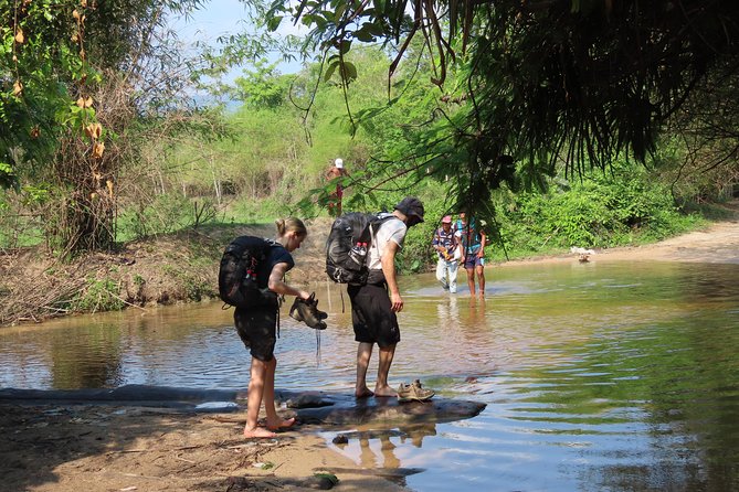 Aural Mountain Trek: Cambodia Tallest Peak Challenge - Small-group trekking: why the numbers help