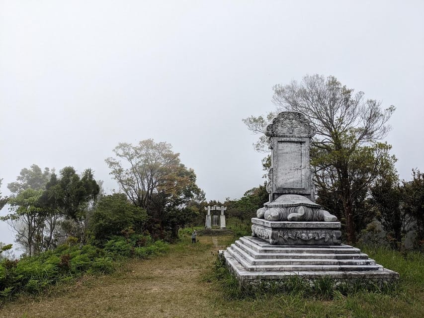 Bach Ma National Park Trekking Tour From Hue/Da Nang/Hoi An - Lunch as a reset: picnic at the right time