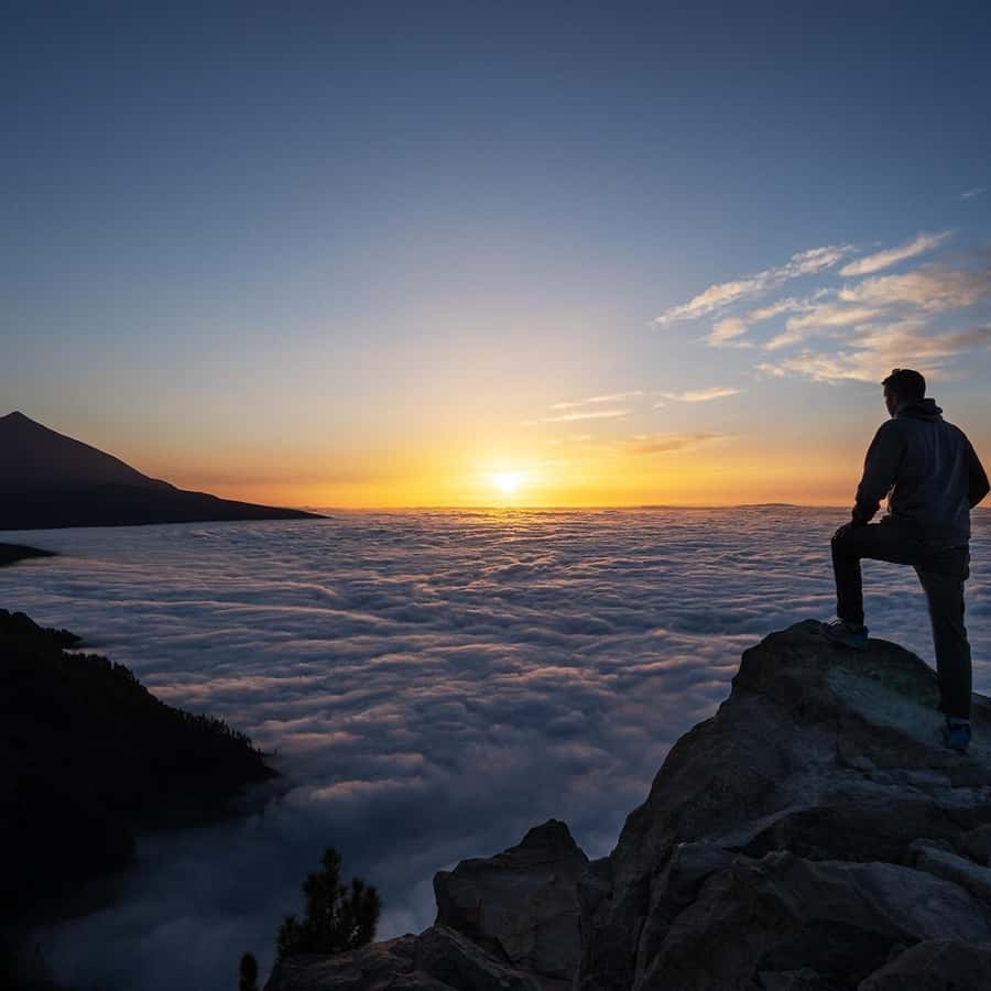 Bali: Mount Agung Sunrise Trekking Experience - Choosing the Right Route: Besakih vs Pasar Agung