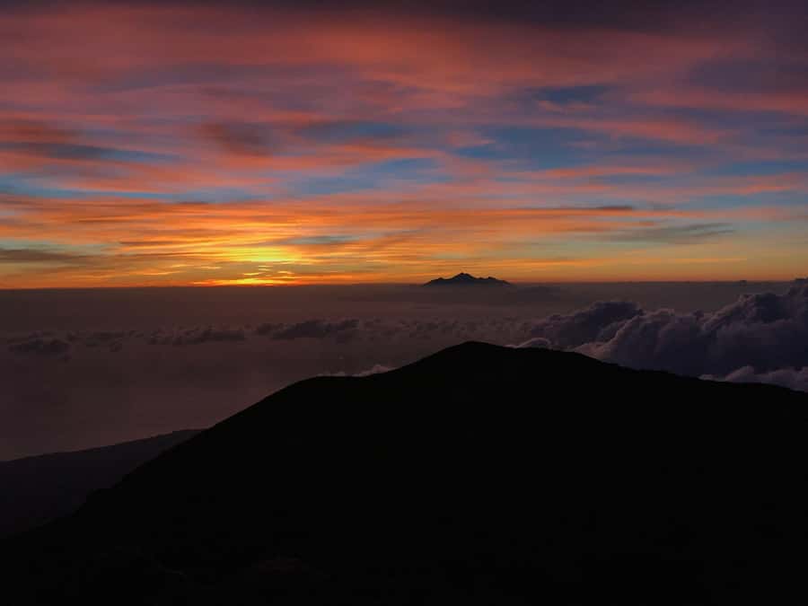 Bali: Mount Agung Sunrise Trekking Tour via Besakih Temple - Mount Agung Sunrise Trek: What makes this hike special
