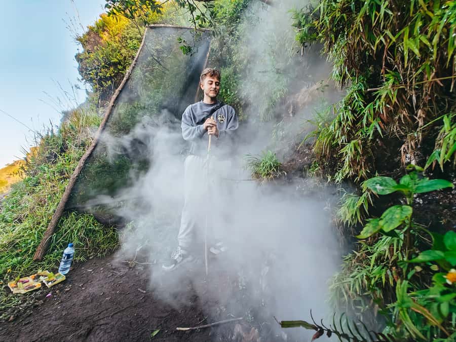 Bali: Mount Batur Guided Sunrise Trek with Breakfast - Guides and group size: why up to 10 matters at 2:45 AM