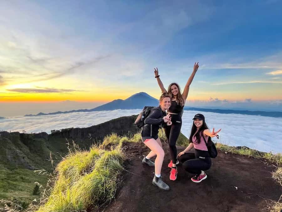 Bali: Mount Batur Sunrise Trek & Ubud Zip-Line Adventure - Summit breakfast and sunrise: the reason you’re here