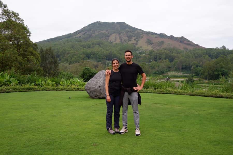 Bali: Mount Batur Sunrise Trek with A Female Guide - Sunrise breakfast: eggs cooked in volcanic steam