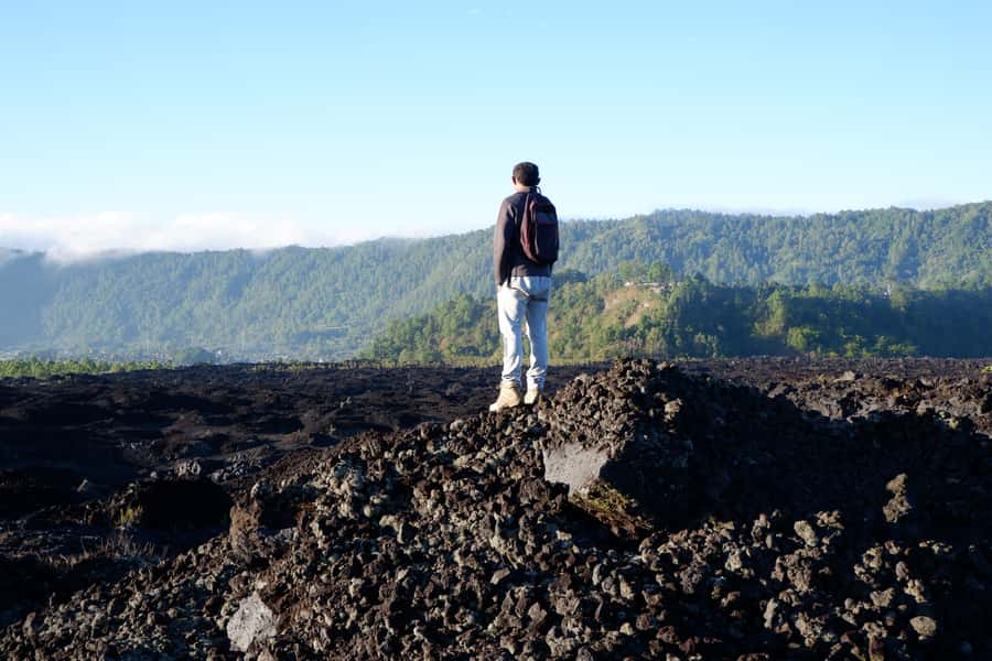 Bali: Mount Batur Sunrise Trek with A Female Guide - Meeting at Mt Batur Lounge (and why it’s a smart base)