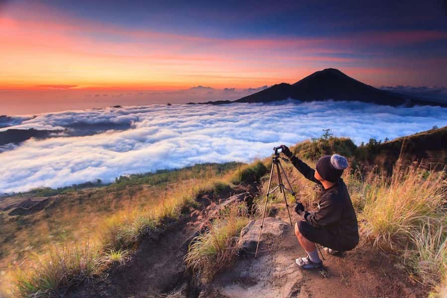 Bali: Mt Batur Sunrise Trek & Taman Sari Waterfall Adventure - Guides, drivers, and the small-group feel