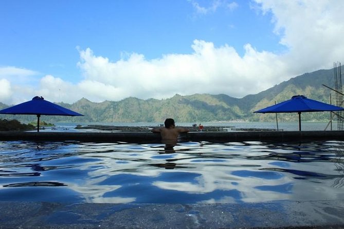 Bali Sunrise Trekking and Natural Hot spring Tour - Stop 1: Trekking Mount Batur for a Sunrise You Can Feel