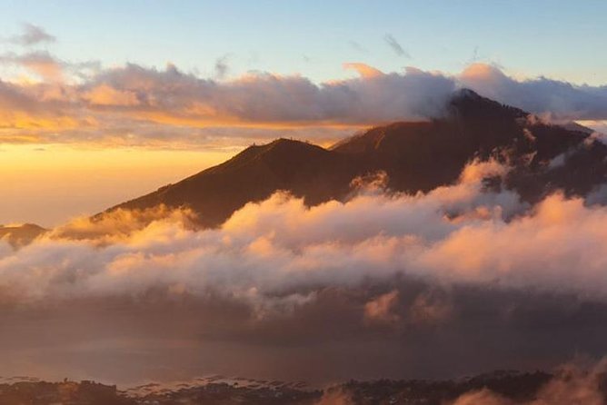 Batur Volcano Trekking - Batur Natural Hot Springs: why the pool closest to the entrance is cooler
