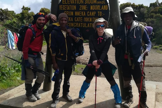Best Kilimanjaro Adventure 7 days Machame route Trekking - Day 5: Barafu Camp and the Rest-First Summit Prep