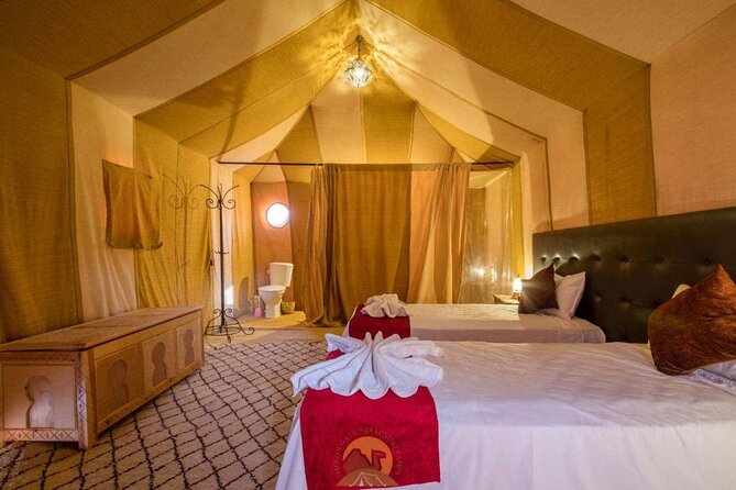 Camel trek with 1 Night in Luxury camp with Dinner+ Sundbording - Price and value: is $589.01 per person worth it?