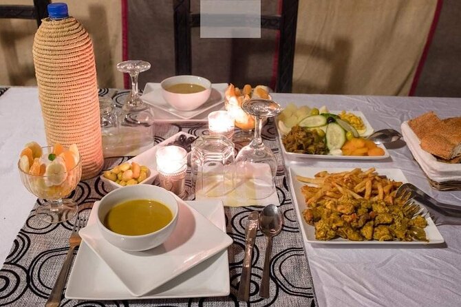 Camel trek with 1 Night in Luxury camp with Dinner+ Sundbording - Dinner under the stars: ensuite tent plus drummers by the campfire