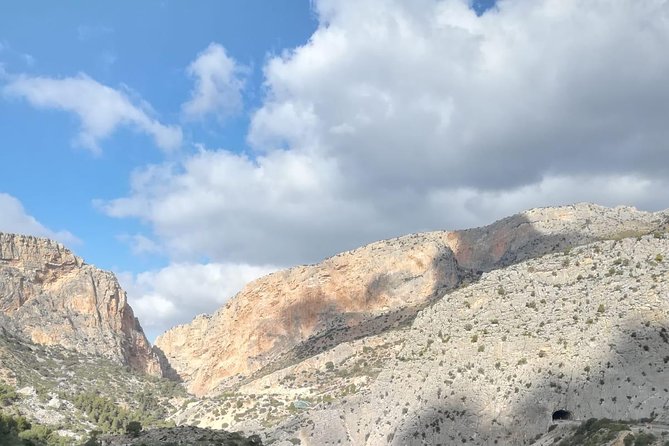 Caminito del Rey Trekking Walkway - El Caminito del Rey section: the walk, the safety feel, and the pace
