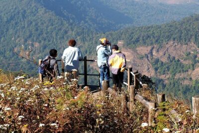 CHIANG MAI: Doi Inthanon-Trekking Keiw Mae Pan-Waterfall-Lunch - The day’s route: pagodas, hill-tribe villages, and a planned hiking window