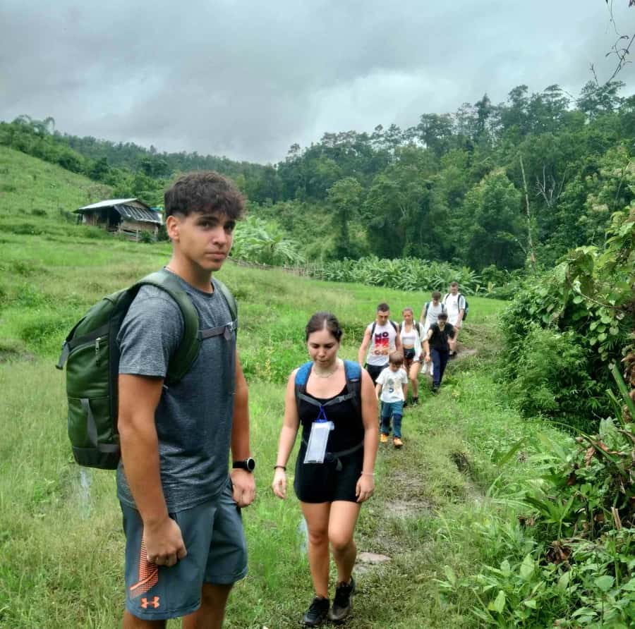 Chiang Mai: Karen Tribe & Dual Waterfalls - Private Day Trek - Chiang Mai to Mae Wang: the drive that sets the tone