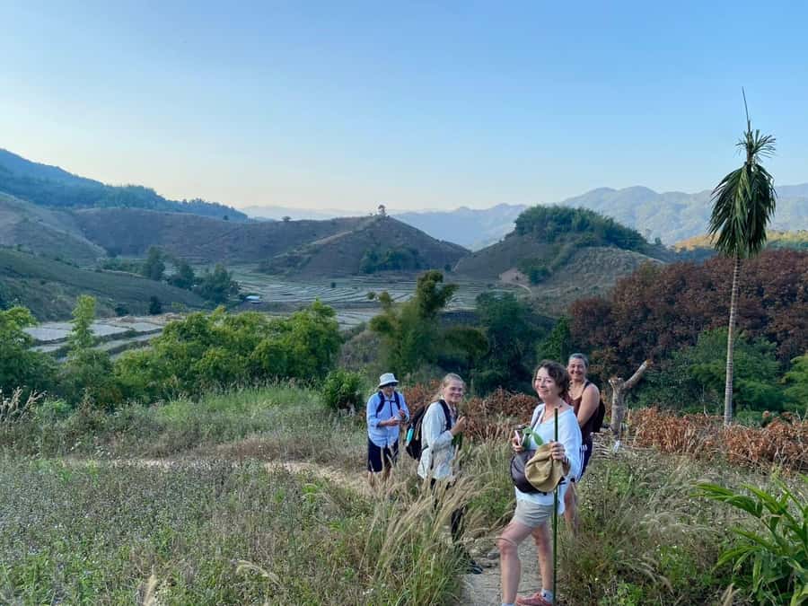 Chiang Rai: 1-Day Trekking and Longtail Boat Trip - Phasoet Hot Spa Break + Lunch: Reset Before You Trek